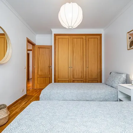 Apartment Lovely At The Location In